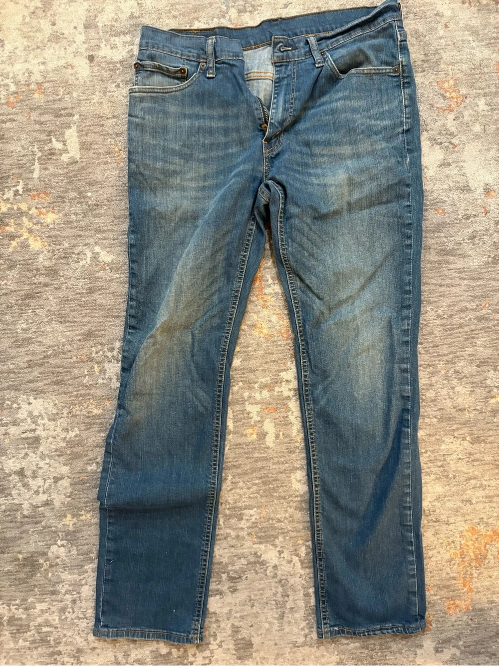 Levi's Men's Medium Blue Straight-Leg Jeans